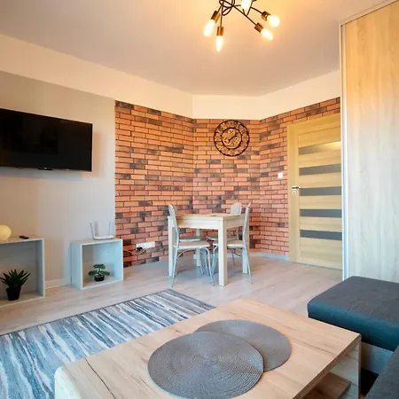 Flamingo By Baltic * 미엥지즈드로예